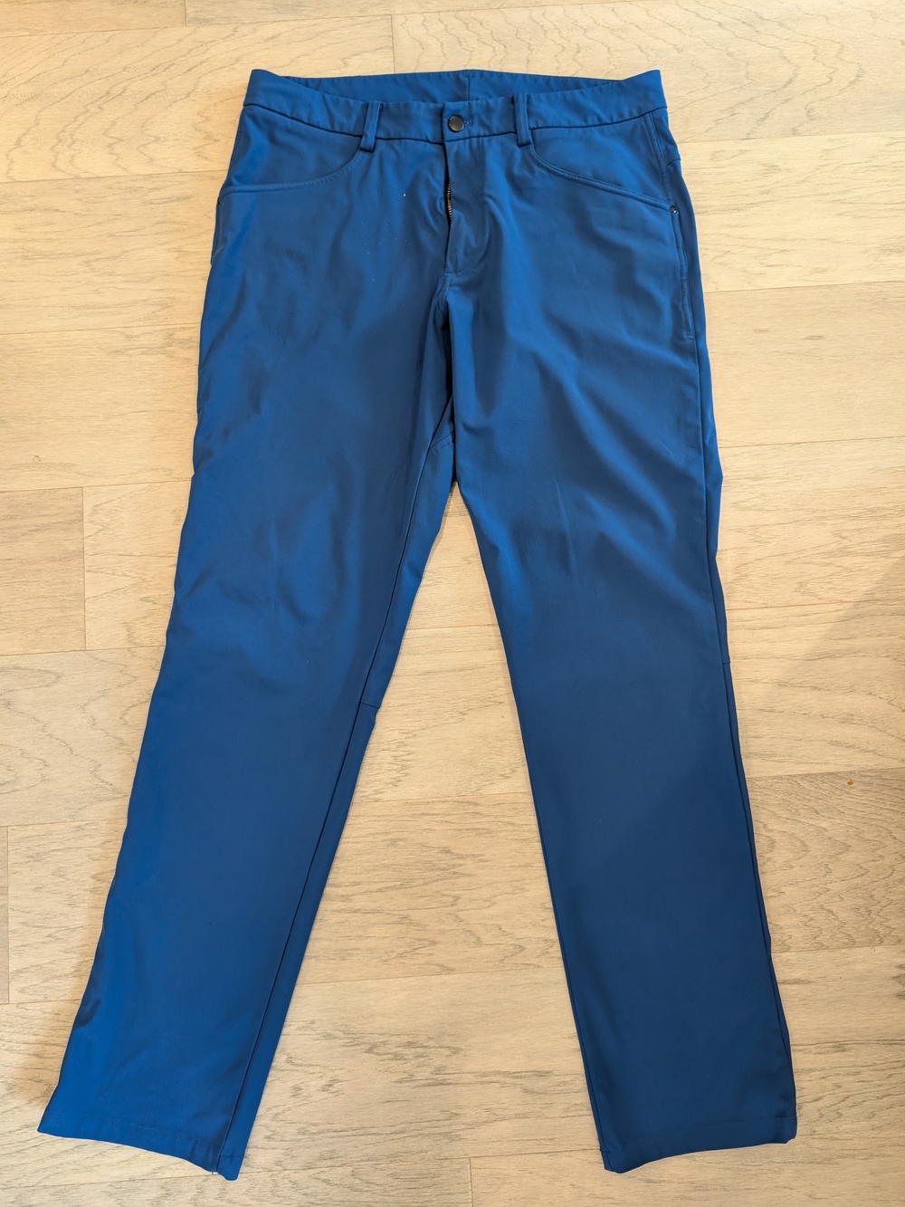 lululemon athletica Men's Stretch Chinos - Deep Blue
